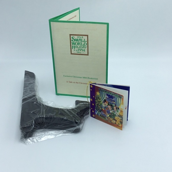 Vintage 1994 Three D Mickey Mouse Plate - Picture 8 of 13